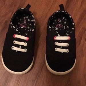 Toddler black sneakers